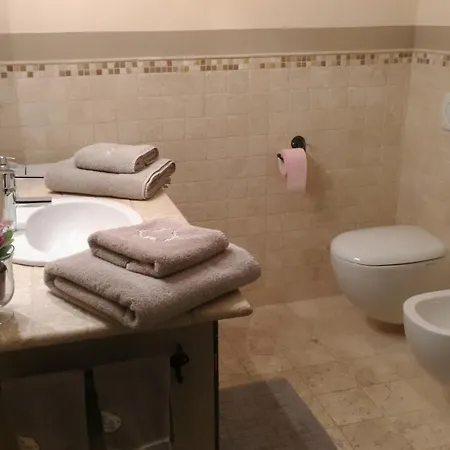 A Due Passi Da... * 奥斯塔